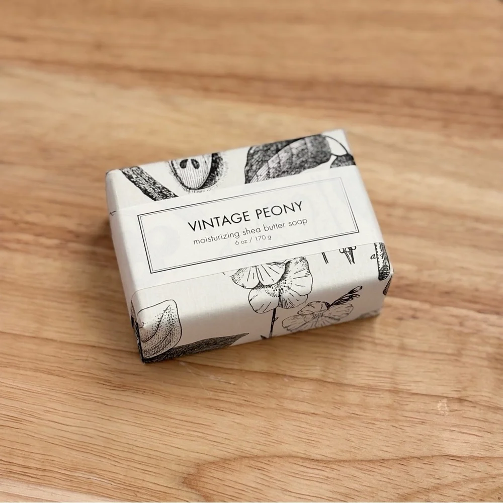 FORMULARY 55 Vintage Peony Soap